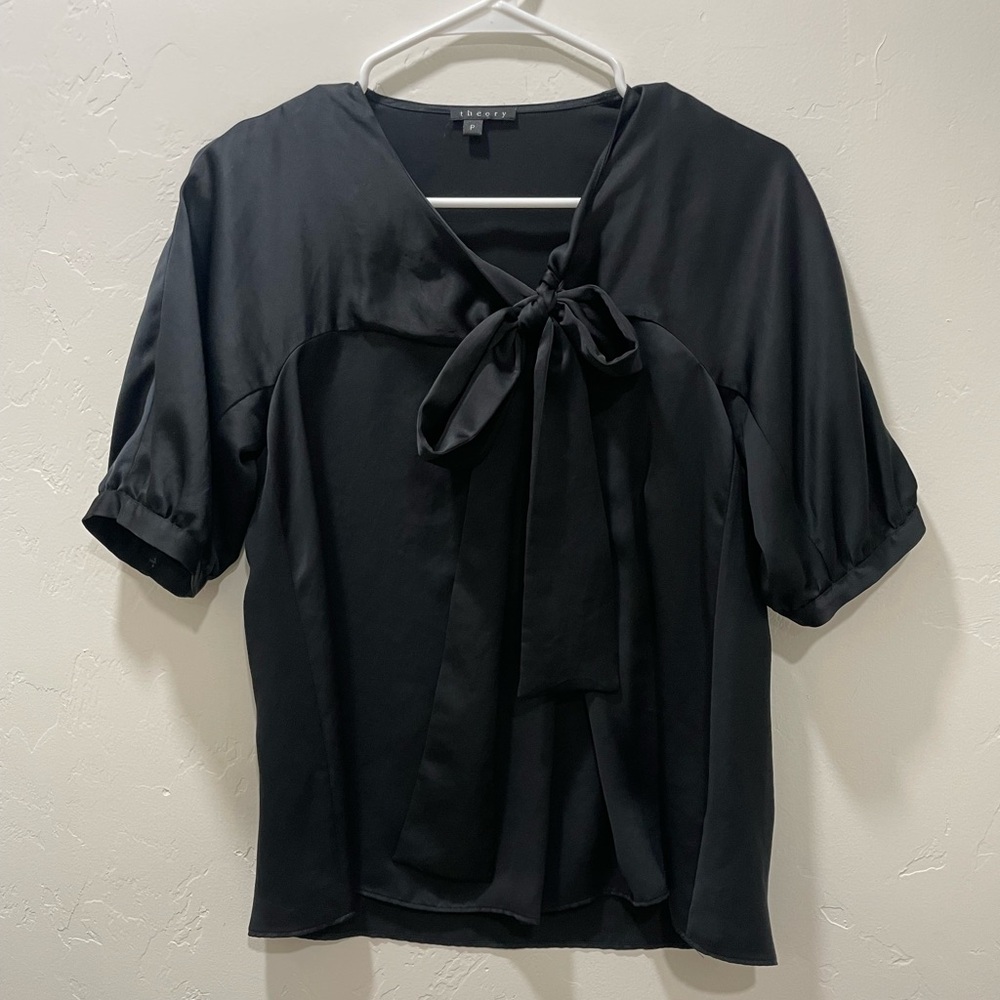 Theory Blouse Women's P (XS) Black Ava Luxe Tie Detailing Bow Short Sleeve Satin